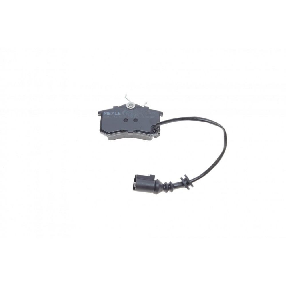 Колодки гальмівні (задні) VW Polo 01-/Skoda Fabia 99-08/Seat Cordoba/Ibiza 02-09(TRW)(з датчиком)