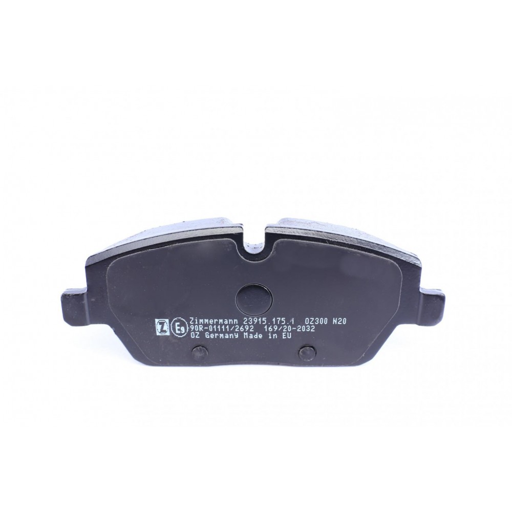 Колодки гальмівні (передні) BMW 1 (E87) 03-12 (Lucas-Giling) (з аксесуарами)