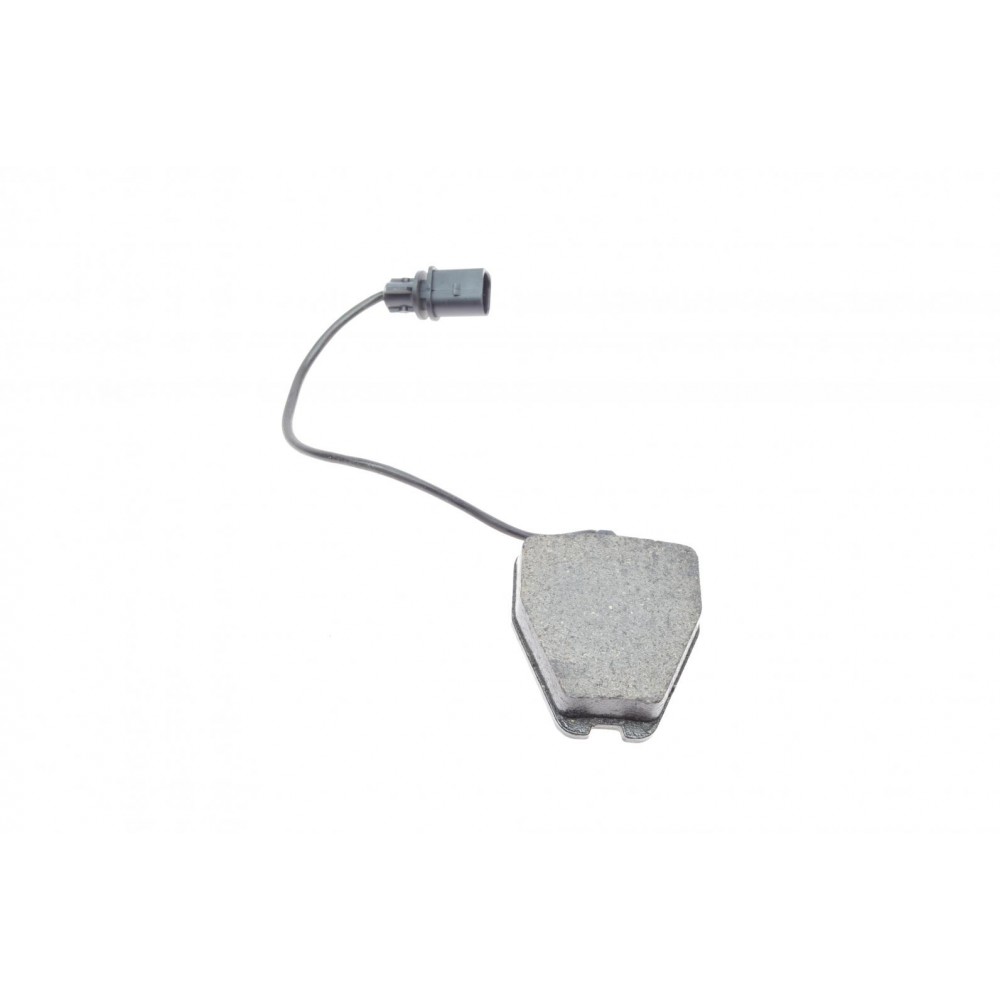Колодки гальмівні (передні) Audi A4 97-01/A6 97-05/Phaeton 02-08 (+датчики)