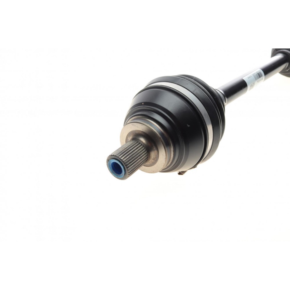 Піввісь VW Passat 2.0 TDI/TSI 4motion 15-/Audi Q3 Quattro 11-18 (R) (36x593)