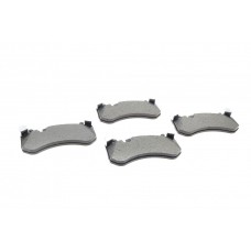 Колодки гальмівні (передні) Audi A6 4.0/5.0 08-18/A7 4.0 13-18 (Brembo) (з датчиком)