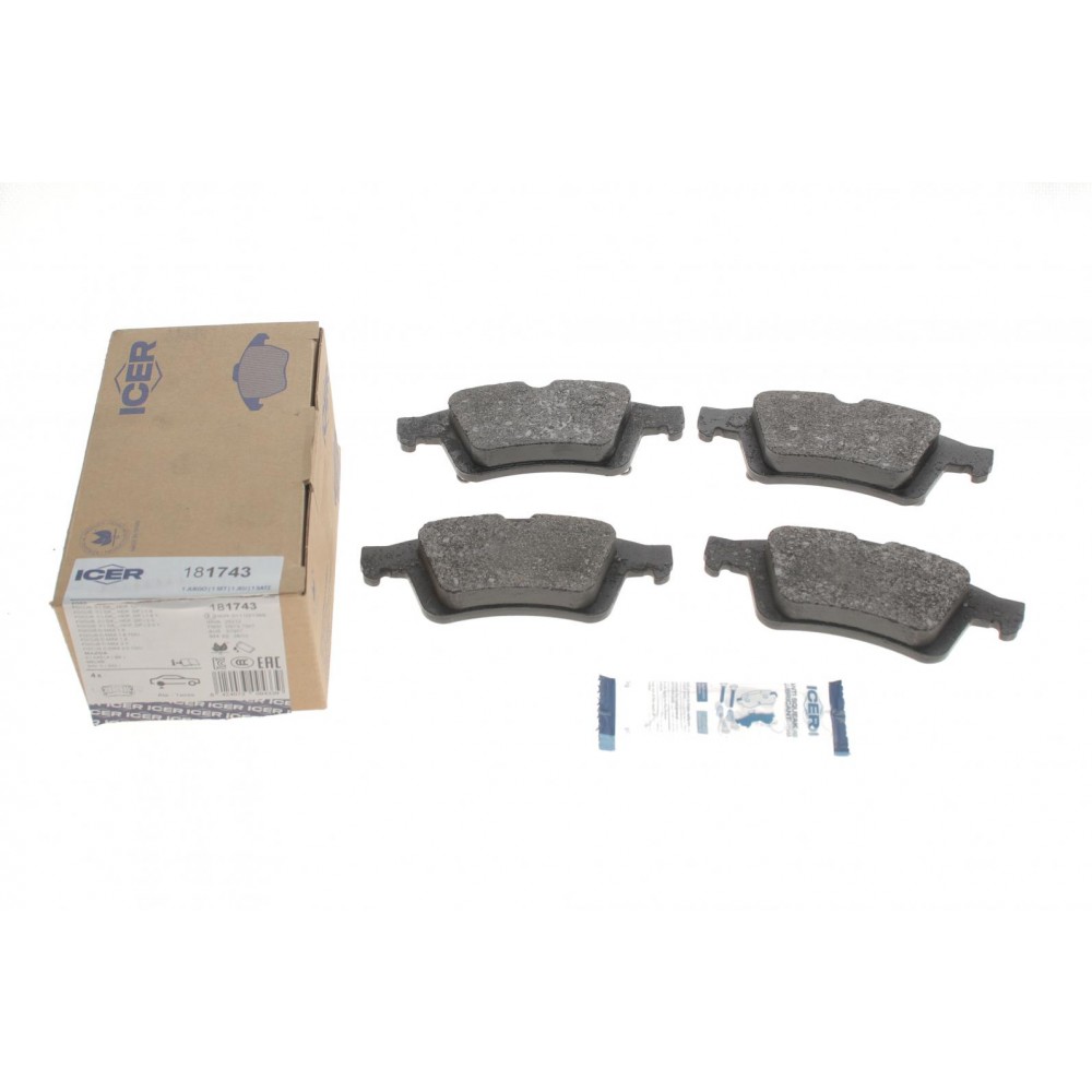 Колодки гальмівні (задні) Ford Focus II/Volvo S40/V50//Mazda 3 04-14/Mazda 5 05-