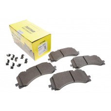 Колодки гальмівні (передні) Audi A6/A7/A8/Q7/Q8/VW Touareg 16- (Akebono) Q+