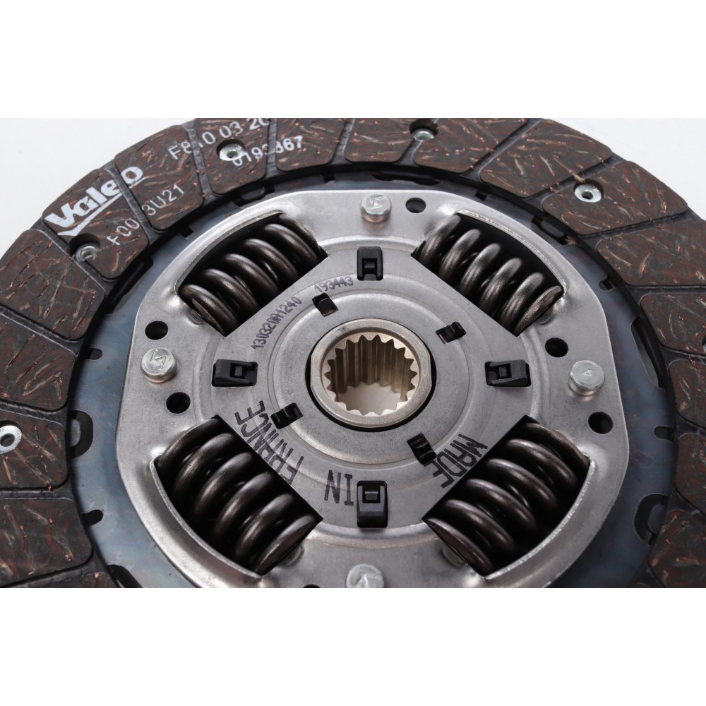 Комплект зчеплення Citroen Nemo/Peugeot Bipper 1.4/1.6 08-/Peugeot Partner 96- (d=200mm) (+вижимний)