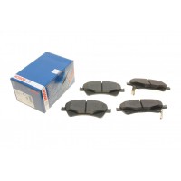 Колодки гальмівні (передні) Toyota Avensis/Verso 08-18/Auris 06-15
