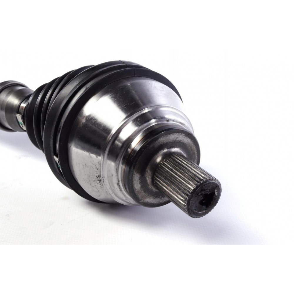 Піввісь VW Caddy III 1.9TDI 04-10 (R) (36x803)