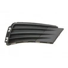 Вставка бампера (під протитуманку) VW Caddy IV 15-20 (R)