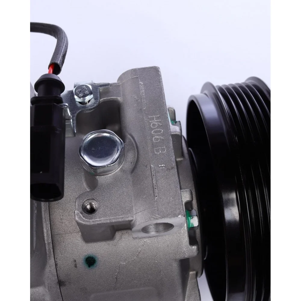 Компресор кондиціонера Audi A4/A5/A6/Q5 2.4-3.2 04-17