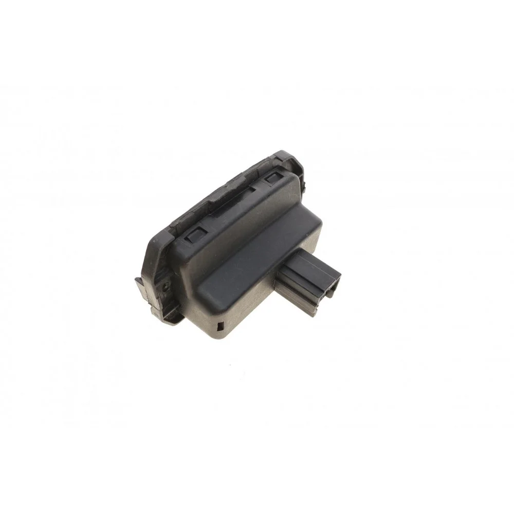 Кнопка відкривання багажника Renault Megane 03-09