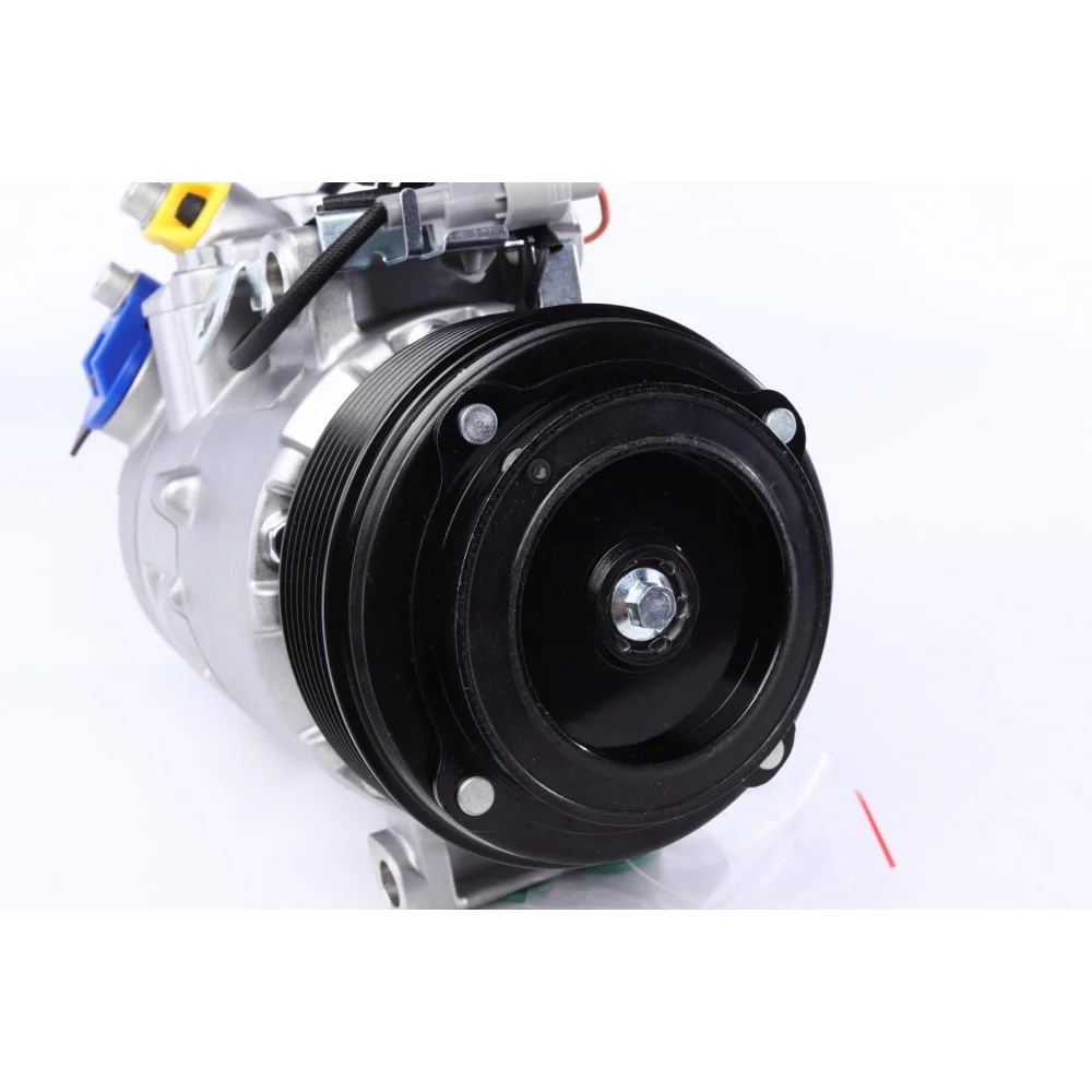 Компресор кондиціонера BMW 5 (F10/F11)/7 (F01/F02/F03/F04)/X5 (E70)/X6 (E71/E72) 3.0D 08-17