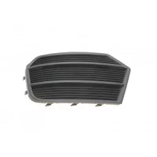 Вставка бампера (під протитуманку) Audi Q3 11-18 (L)