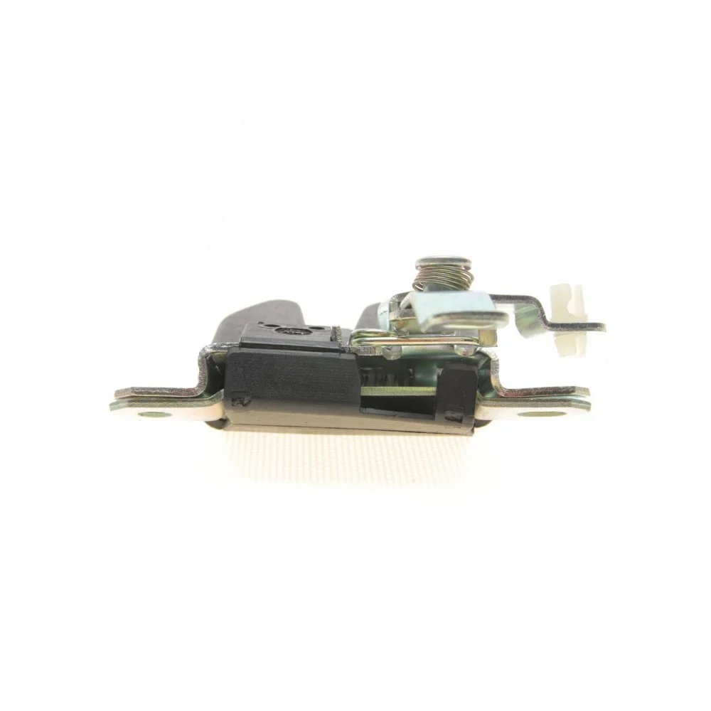Замок кришки багажника VW Passat 96-05