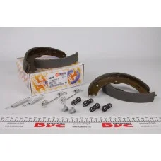 Колодки ручника MB Sprinter/VW Crafter 06- (180x25) (з пружинками) (4206)