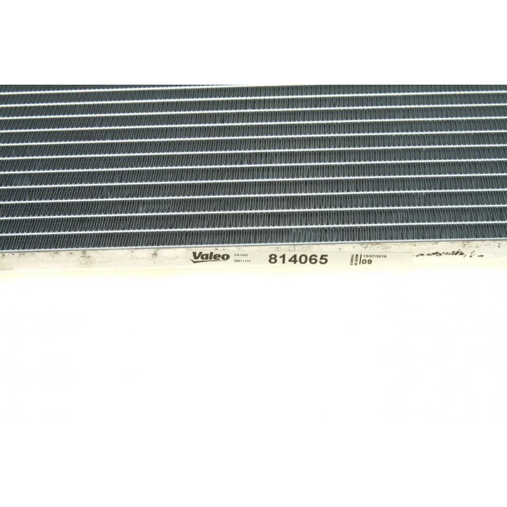 Радіатор кондиціонера Citroen C8/Peugeot 807 2.0/2.2 HDI 06-