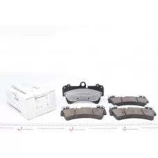 Колодки гальмівні (передні) Audi Q7/Porsche Cayenne/VW Touareg 02- (Brembo) (з низьким продукуванням пилу)