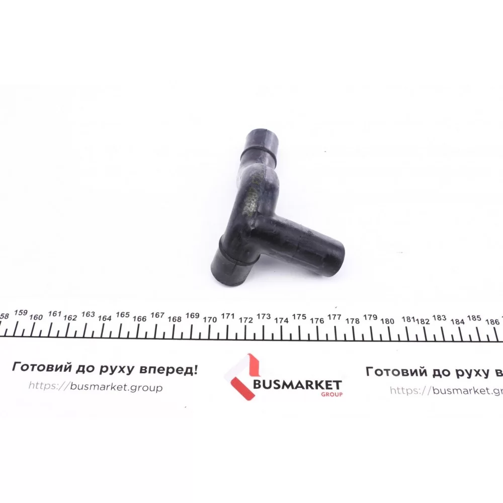 Патрубок вентиляції картера Audi 80 1.6/2.0 91-96