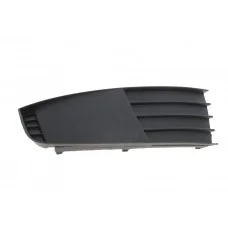 Вставка бампера (під протитуманку) Skoda Octavia III 12-20 (R)