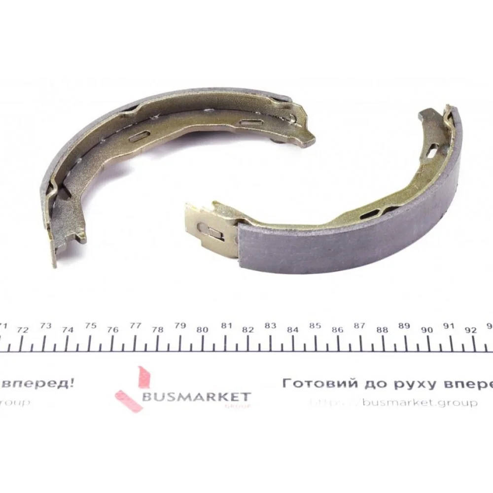 Колодки ручника MB C-class (W204/C204) 07- /E-class (A207/C207) 09- (165x25)