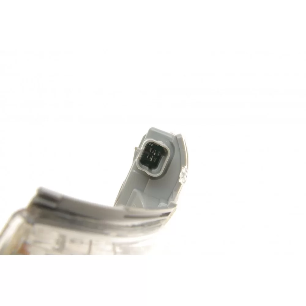 Повторювач повороту на дзеркало Citroen C3/C4/Peugeot 508 10- (R) (білий)