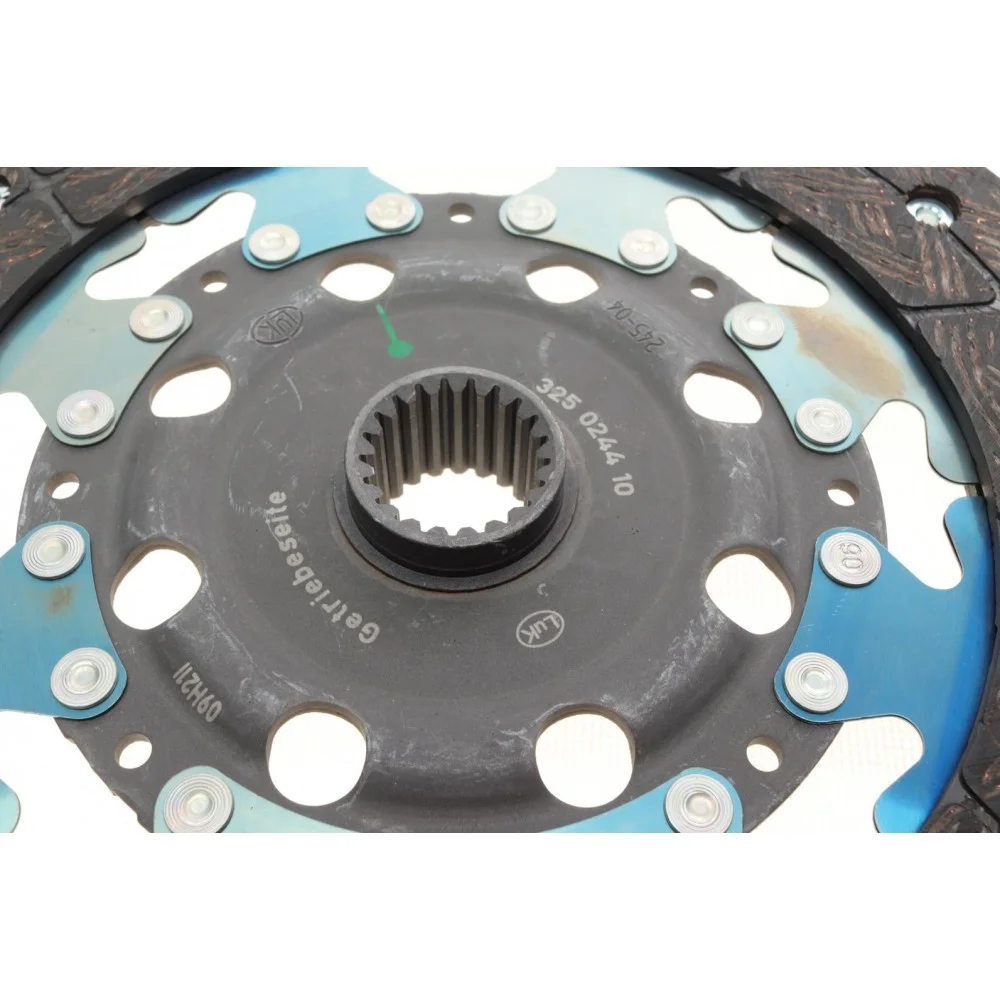 Комплект зчеплення Toyota Rav4 2.0/2.2D 12- (d=250mm) (+вижимний)