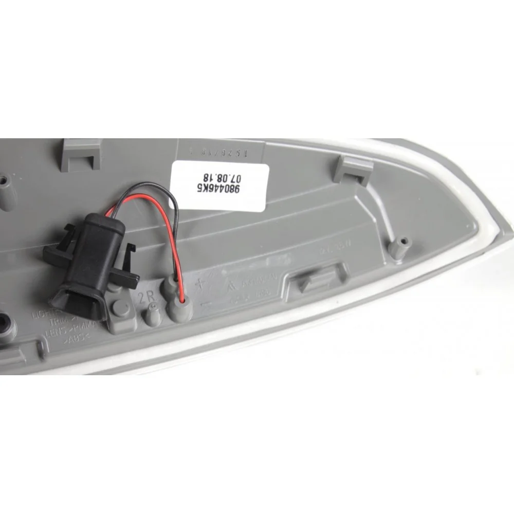 Повторювач повороту на дзеркало MB (W204/S204) 07-14 (R)