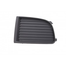 Вставка бампера (без протитуманки) Skoda Fabia 99-08 (R)
