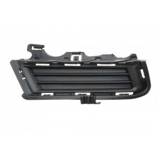 Вставка бампера (без протитуманки) VW Golf VII 12- (R)