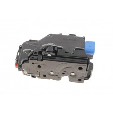 Замок дверей (передніх/R) VW Caddy/Golf/Touran/Touareg 03-15/Skoda Octavia 04-13
