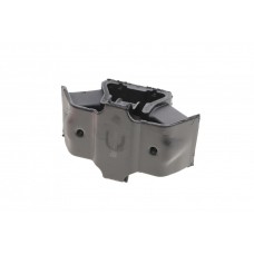 Подушка АКПП MB E-class (W124) -96