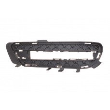 Решітка бампера MB E-class (W212) 10-11 (R)
