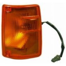 Повторювач повороту на крило Isuzu Trooper 83-91 (R)